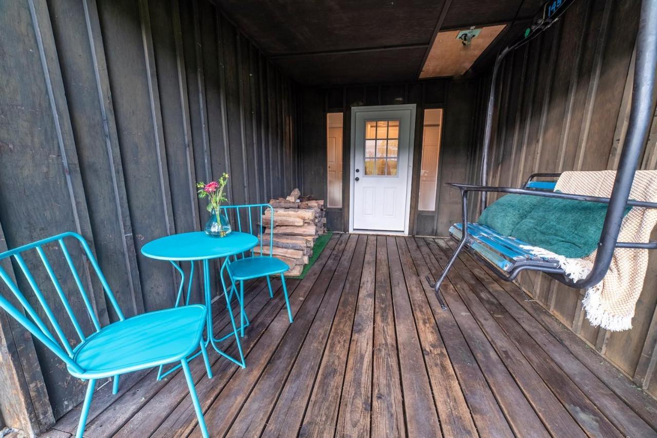 The Springs Motel New Ashford Εξωτερικό φωτογραφία