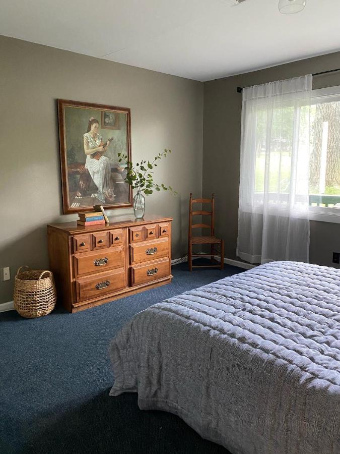 The Springs Motel New Ashford Εξωτερικό φωτογραφία