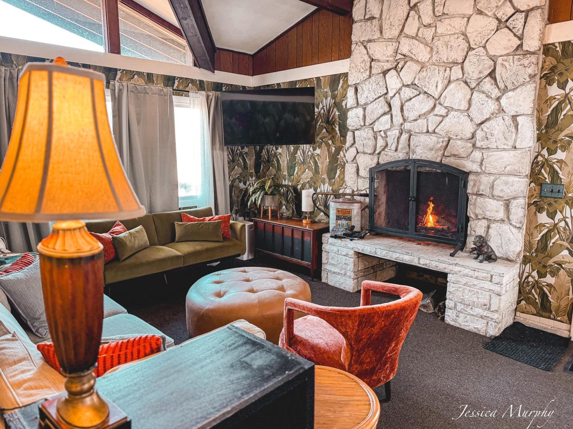 The Springs Motel New Ashford Εξωτερικό φωτογραφία