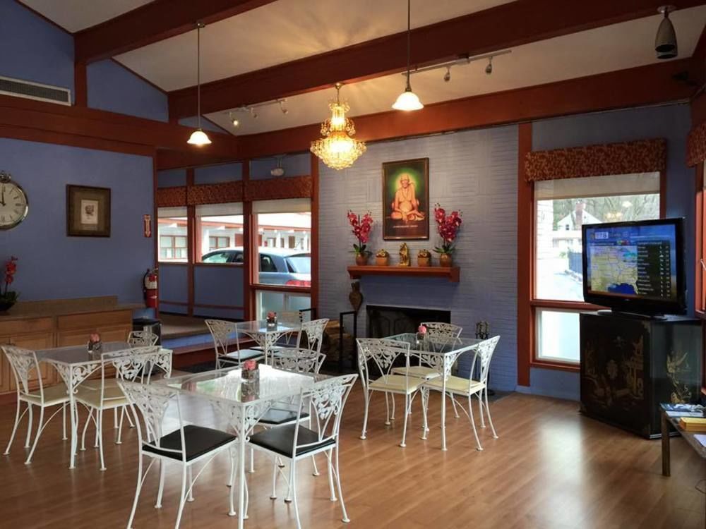 The Springs Motel New Ashford Εξωτερικό φωτογραφία